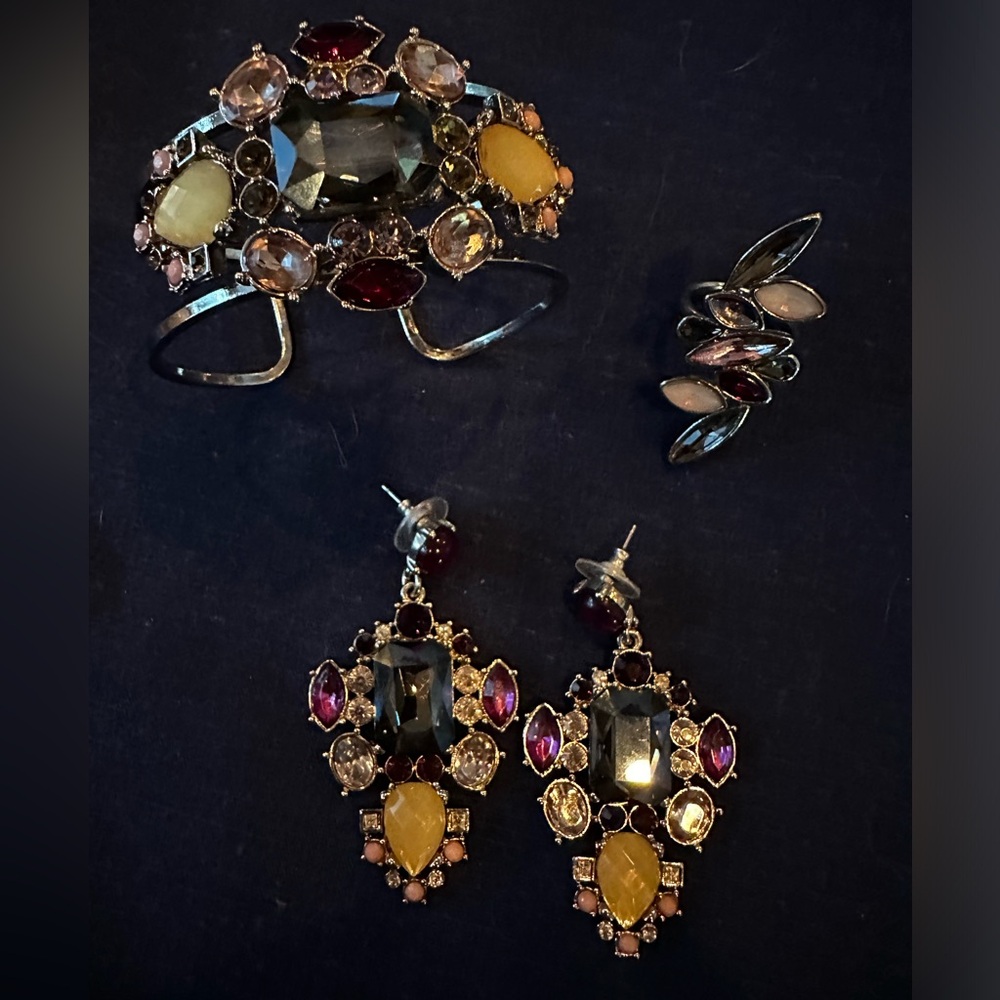 Cuff, necklace, earrings set